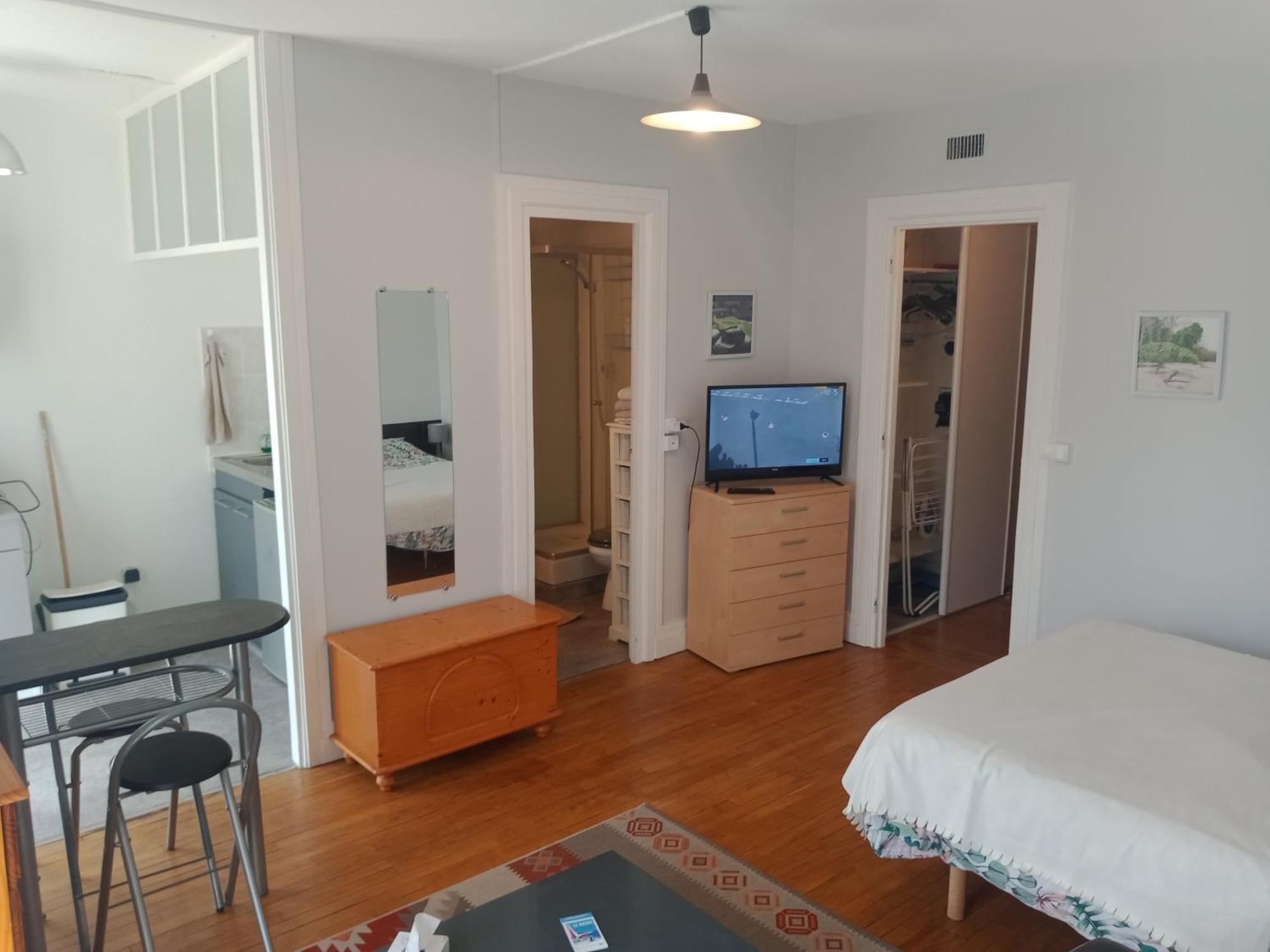 Appartement Perret 105 Rue Victor Hugo, Lumineux, Plein Centre, Parking Prive Arrivee Autonome Tout A Pied 르아브르 외부 사진